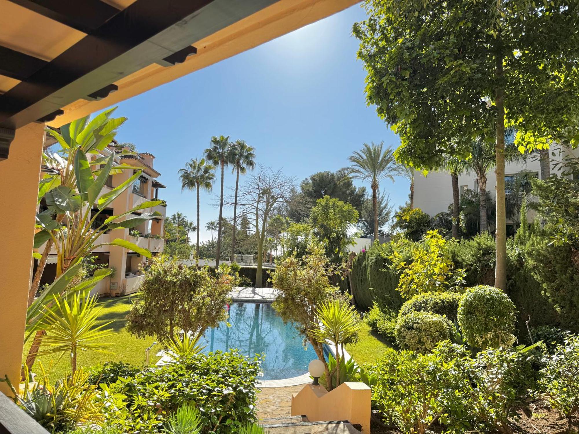 Apartment Sierra Blanca Golden Mile - Eaw Homes *